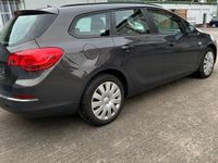 gebraucht Opel Astra Sport Tourer 2013. 1.4 benzin. 1 hand. 120000 km