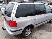 Gebraucht VW Sharan 150 PS (110 kW) 2002 Silber Van / Kleinbus