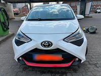 Gebraucht Toyota Aygo 72 PS (52 kW) 2019 Weiß Kleinwagen