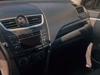 Gebraucht Suzuki Swift Basic 94 PS (69 kW) 2011 Weiß Kleinwagen