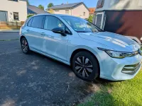 Gebraucht VW Golf VIII Goal 150 PS (110 kW) 2024 Blau Limousine