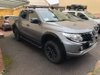 Gebraucht Mitsubishi L200 181 PS (133 kW) 2018 Silber Pickup