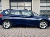 Gebraucht BMW 218 Luxury Line 136 PS (100 kW) 2015 Blau Van / Kleinbus