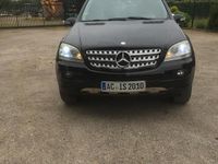 Gebraucht Mercedes ML320 224 PS (164 kW) 2008 Schwarz SUV
