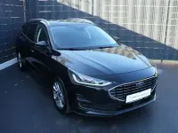 Używany Ford Focus Titanium X 116 KM (85 kW) 2023 Czarny Sedan/Limuzyna