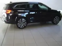 Używany Renault Espace Iconic 200 KM (147 kW) 2025 Czarny SUV