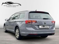 Gebraucht VW Passat Business 122 PS (89 kW) 2023 Grau Limousine