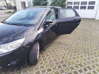 gebraucht Ford Focus 1.6 Titanium DY