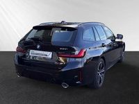 Używany BMW 330 Efficient Dynamics 245 KM (180 kW) 2024 Czarny Kombi