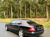 Gebraucht Mercedes E200 Avantgarde 184 PS (135 kW) 2007 Schwarz Limousine