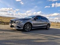 Gebraucht Mercedes CLA200 136 PS (100 kW) 2015 Grau Kombi