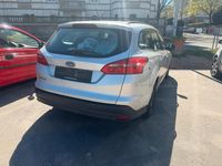 Second-hand Ford Focus 105 CP (77 kW) 2015 Argintiu Break