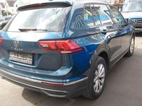 Gebraucht VW Tiguan Active 150 PS (110 kW) 2021 Blau SUV