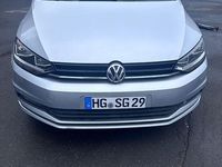 Gebraucht VW Touran Trendline 110 PS (80 kW) 2016 Grau Van / Kleinbus