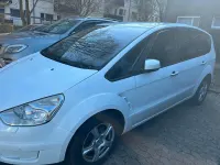 Używany Ford S-MAX 140 KM (102 kW) 2009 Biały Minivan