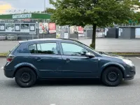 Gebraucht Opel Astra 90 PS (66 kW) 2008 Grau Kleinwagen