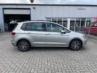 Gebraucht VW Golf Sportsvan Allstar 86 PS (63 kW) 2016 Silber Van / Kleinbus