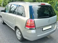 Gebraucht Opel Zafira 101 PS (74 kW) 2007 Silber Van / Kleinbus