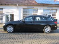 Gebraucht BMW 320 184 PS (135 kW) 2015 Black sapphire metallic Kombi