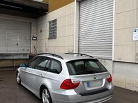 Gebraucht BMW 320 177 PS (130 kW) 2008 Silber Kombi