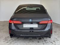 Gebraucht BMW i5 Performance 442 kW (601 PS) 2024 Saphirschwarz met. Limousine