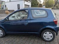 Gebraucht Toyota Yaris 86 PS (63 kW) 2002 Blau Limousine