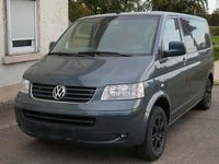 Gebraucht VW Caravelle 178 PS (130 kW) 2005 Van