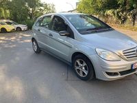Gebraucht Mercedes B170 116 PS (85 kW) 2007 Polarsilber Van / Kleinbus