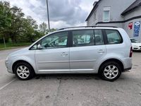 Gebraucht VW Touran 108 PS (79 kW) 2008 Silber Van / Kleinbus