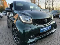 Gebraucht Smart ForTwo Coupé Brabus 90 PS (66 kW) 2018 Grün Coupé