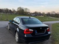 Gebraucht BMW 318 122 PS (89 kW) 2008 Schwarz Limousine