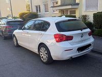 Gebraucht BMW 116 116 PS (85 kW) 2018 Weiß Kleinwagen