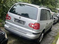 Gebraucht VW Sharan Trendline 116 PS (85 kW) 2006 Reflexsilber metallic Van / Kleinbus