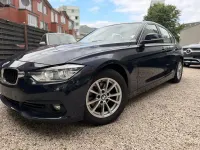 Gebraucht BMW 320 Advantage 163 PS (119 kW) 2016 Blau Limousine
