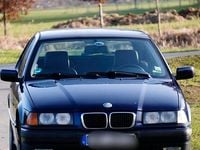 Gebraucht BMW 316 102 PS (75 kW) 1998 Blau Limousine