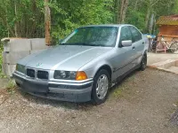 Gebraucht BMW 320 150 PS (110 kW) 1996 Silber Limousine