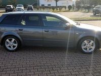 Gebraucht Audi A4 163 PS (119 kW) 2004 Grau Kombi