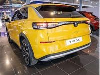 Neu VW T-Roc Life 116 PS (85 kW) 2026 Gelb (canary yellow uni) SUV