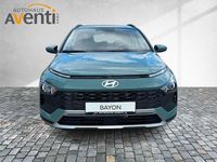 Neu Hyundai Bayon Select 101 PS (74 kW) 2025 Grün SUV