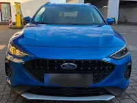 Gebraucht Ford Focus Active X 116 PS (85 kW) 2023 Blau Kombi