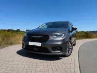 Gebraucht Chrysler Pacifica Limited 264 PS (194 kW) 2021 Grau Van