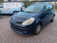 Gebraucht Renault Clio II 65 PS (47 kW) 2006 Blau Kleinwagen
