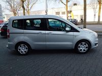 Gebraucht Ford Tourneo Trend 101 PS (74 kW) 2017 Kombi
