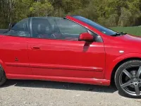 Gebraucht Opel Astra 147 PS (108 kW) 2004 Rot Cabrio