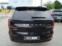 Neu Volvo EX90 Executive 300 kW (408 PS) 2026 Onyx black SUV