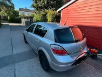 Gebraucht Opel Astra 90 PS (66 kW) 2007 Grau Limousine