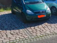 Gebraucht Audi A4 82 PS (60 kW) 1999 Grün Kleinwagen