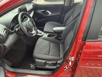 Neu Mazda 2 Exclusive 116 PS (85 kW) 2025 Formal red Limousine