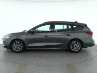 Gebraucht Ford Focus ST-Line 155 PS (114 kW) 2024 Grau Kombi