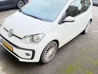 Gebraucht VW up! 68 PS (50 kW) 2018 Weiß Kleinwagen